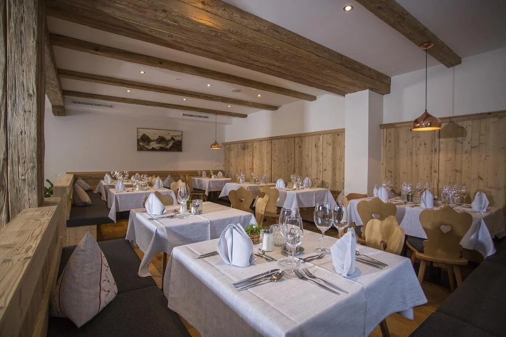 Hotel Alpina
