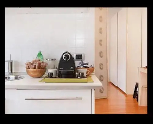 Room Touch And Go