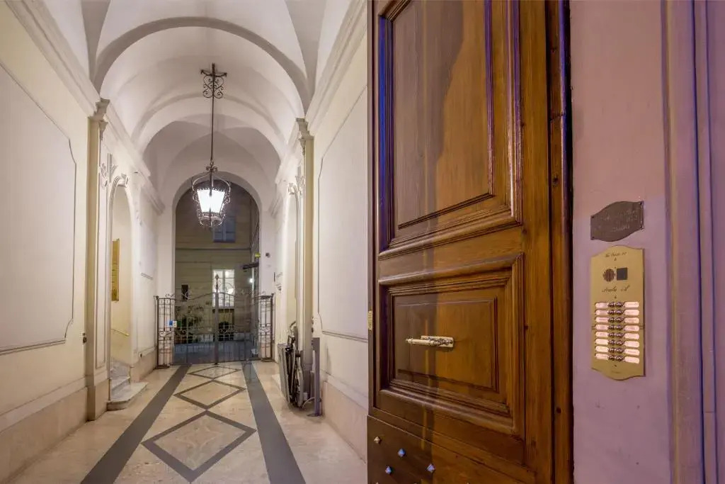 The Shell Rome Suite