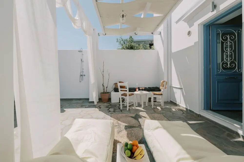 Aegean Nest