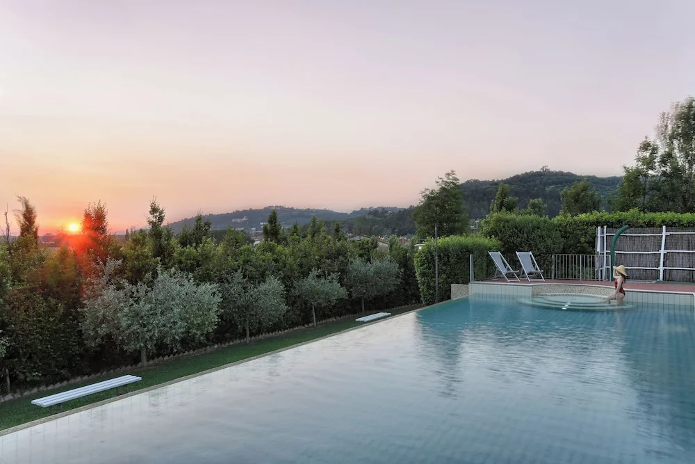 Luxury Villa in Tuscany with Pool near Pisa and Florence - Eight Bedrooms 14 pl
