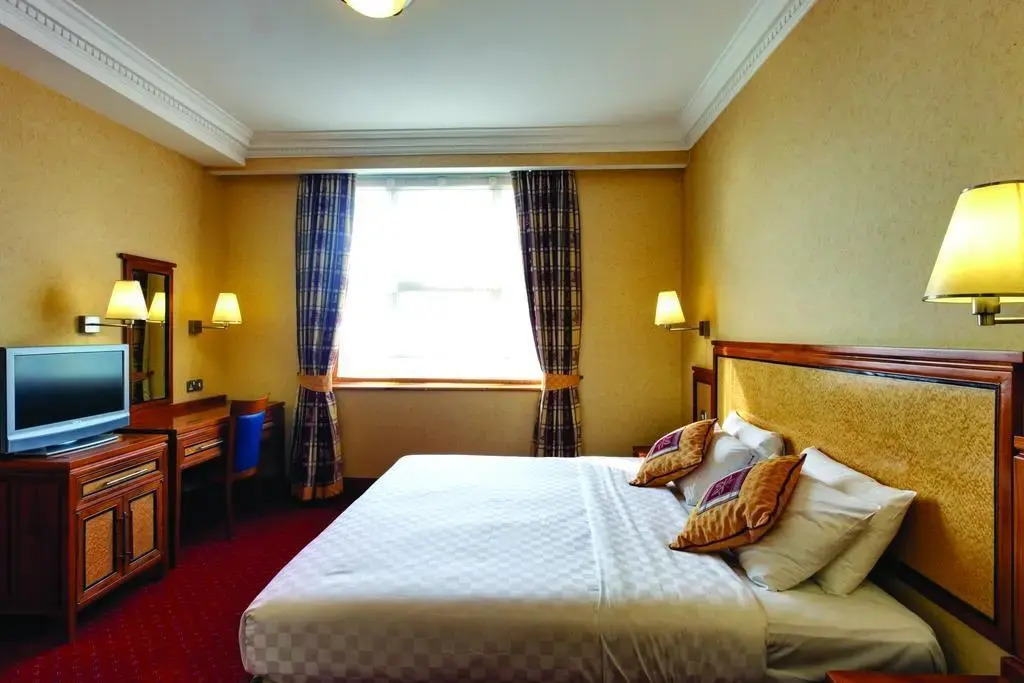 Grange Bracknell Hotel