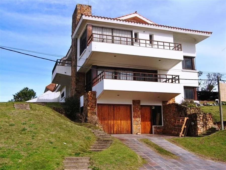 Hostel 32
