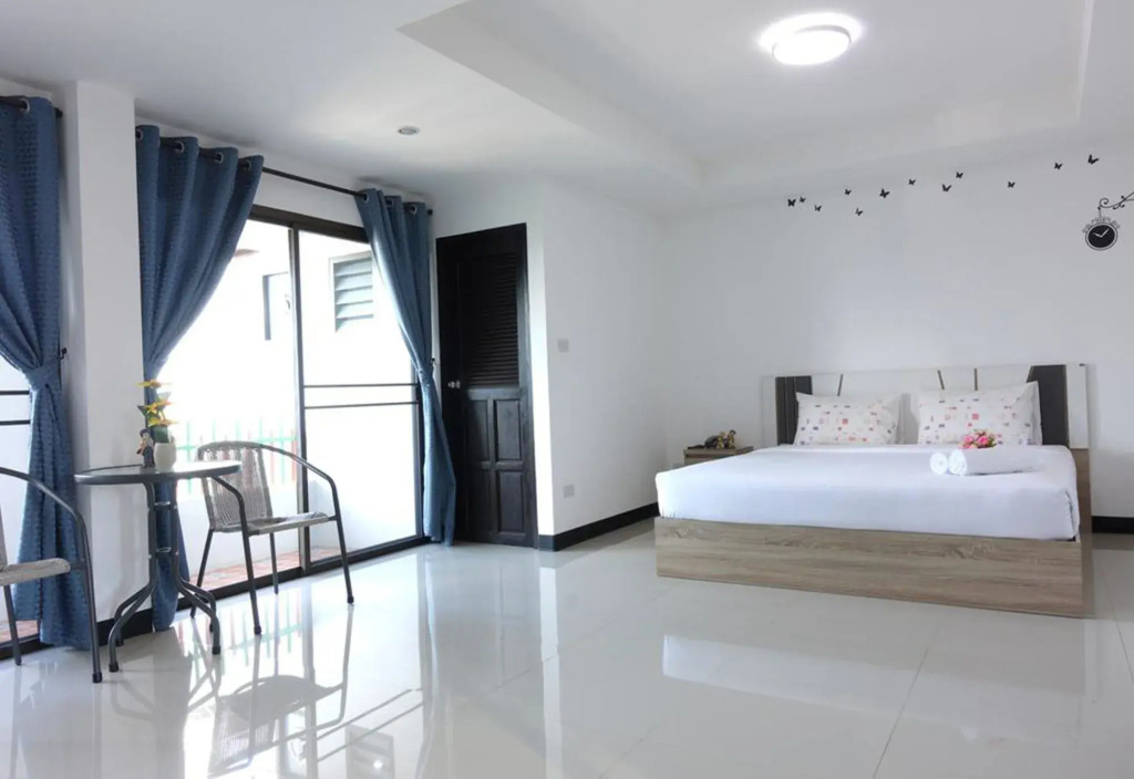 Rinn Boutique House