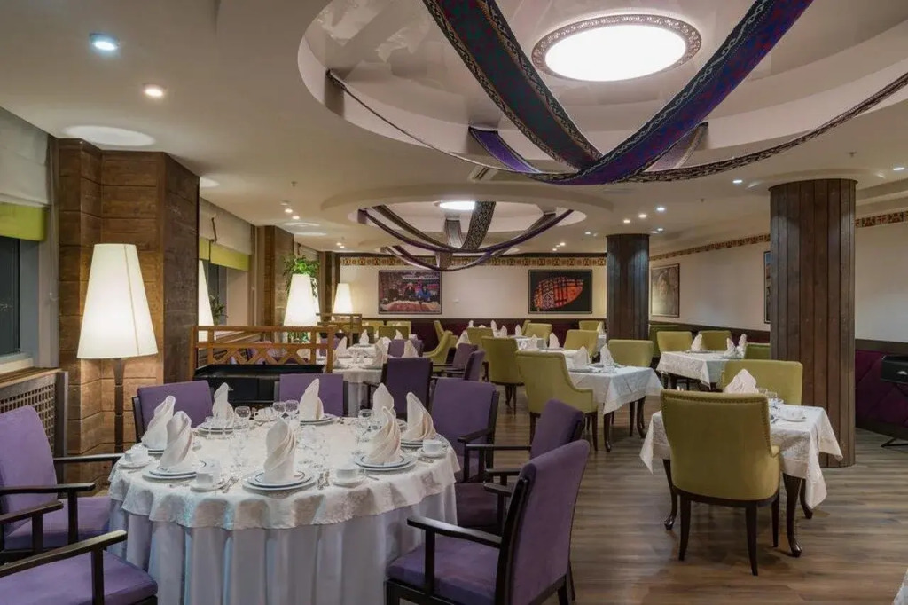 Hotel Duman
