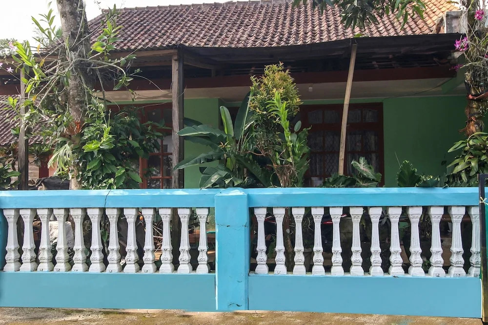 Hotel O Desa Wisata Selamanik Ciamis