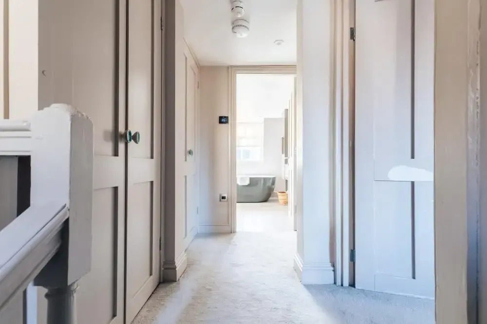 Modern Central Bath Apartment