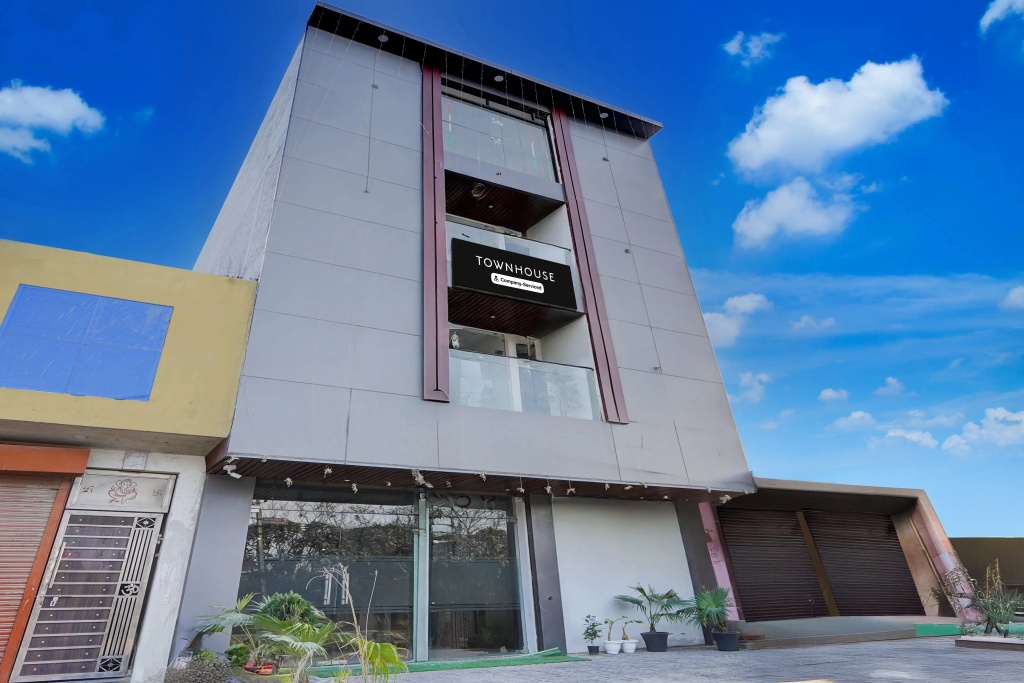 Townhouse Sector 67A Gurgaon Formerly Viraj Residency
