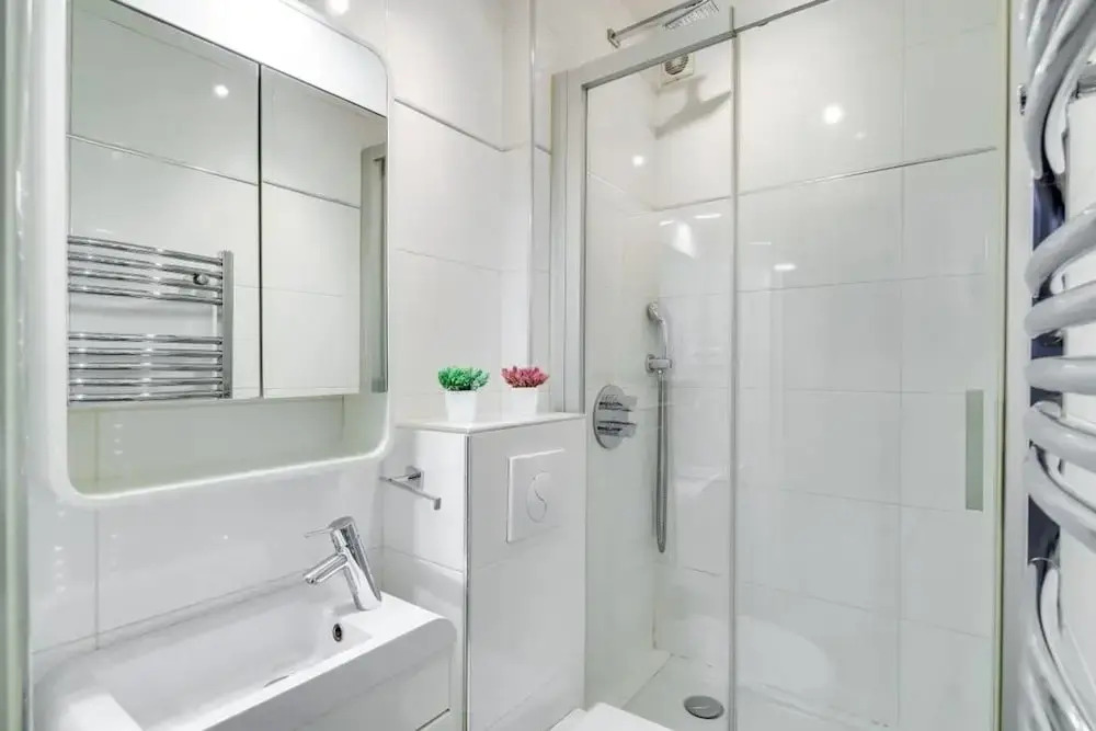Beautiful Renovated Flat Near Eiffel Tower