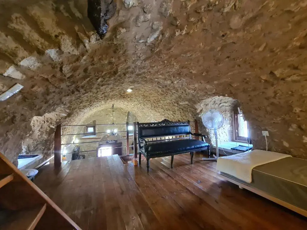 Pyrgos 1869 with Private Pool