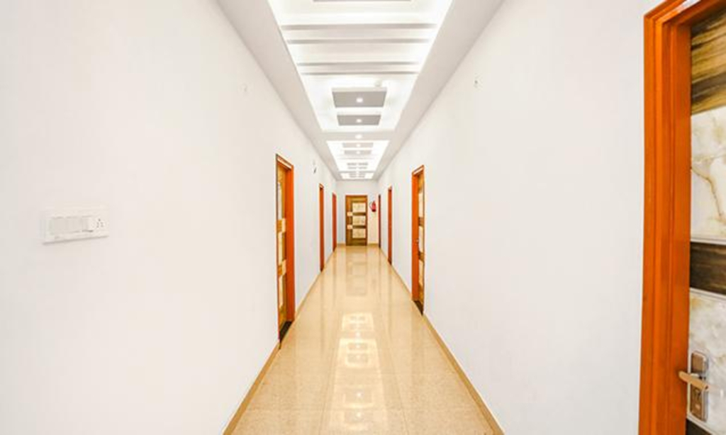 Fabhotel Ks Grand