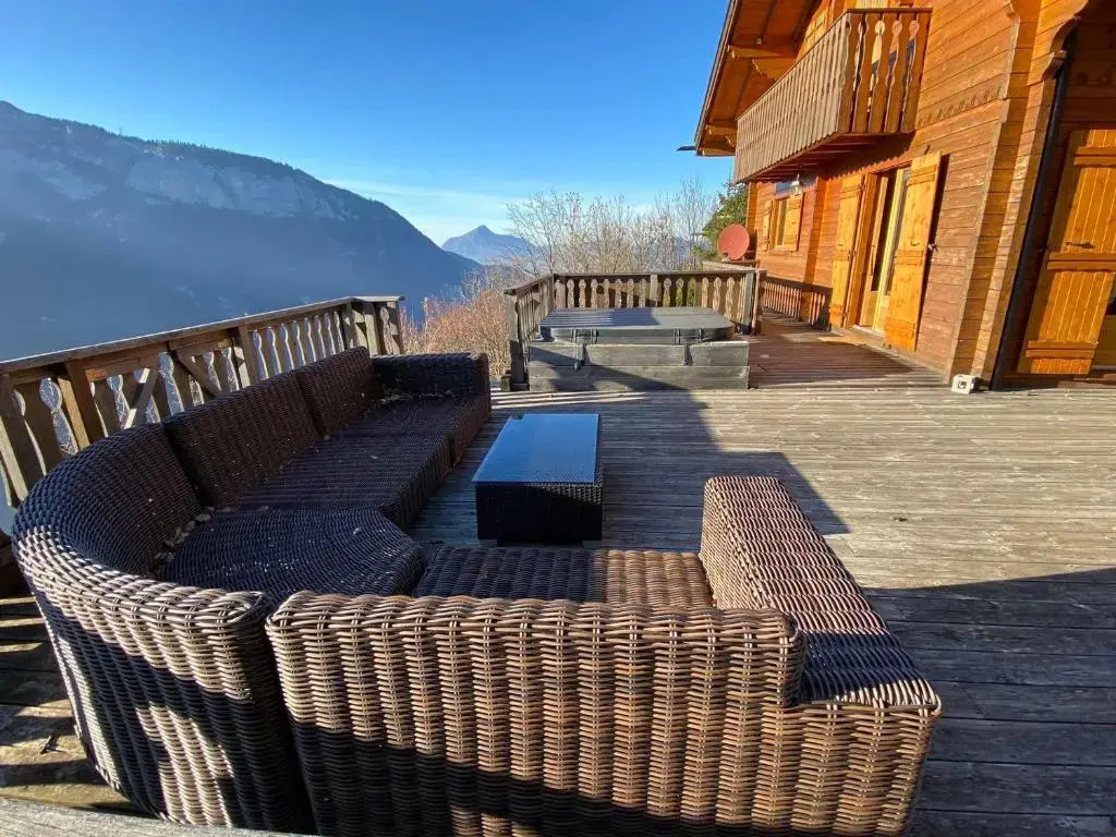 Chalet Les Carroz d'Arâches, 4 pièces, 8 personnes - FR-1-572-49