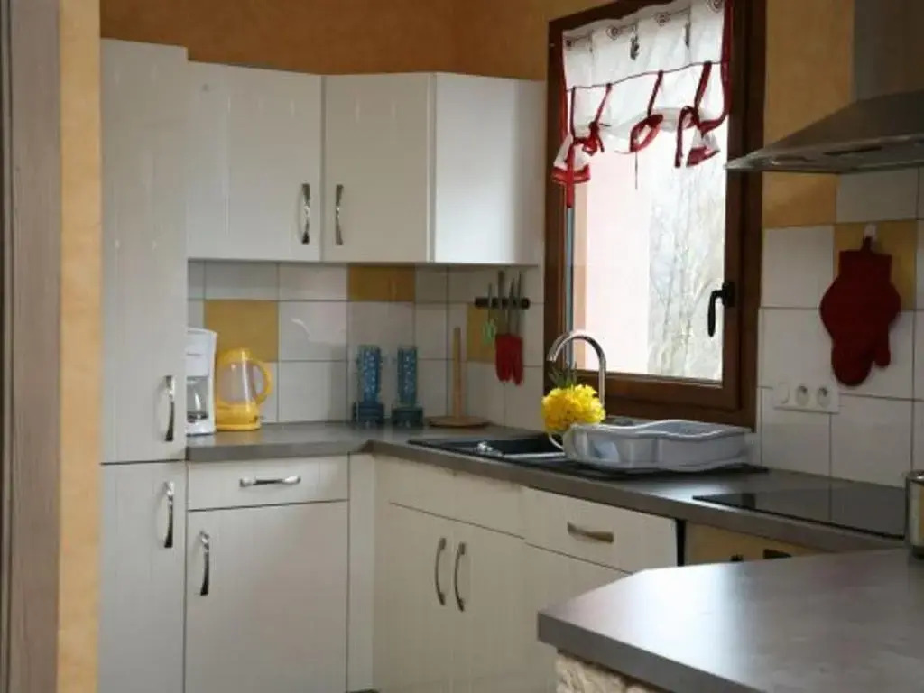 Ferme Vosgienne Rénovée avec Confort et Nature pour 7 Pers, WiFi, Animaux Bienvenus - FR-1-589-190