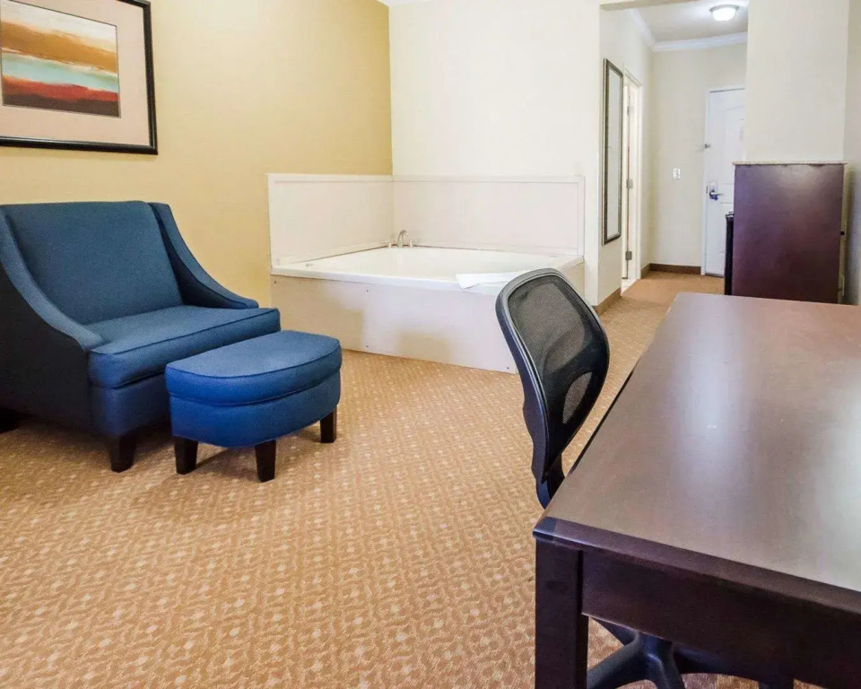 Comfort Suites Elizabethtown