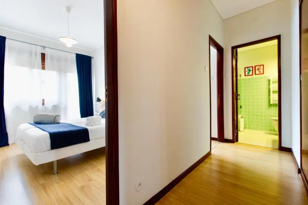 Spacious and Bright City Apartment I - 4 floor NO ELEVATOR