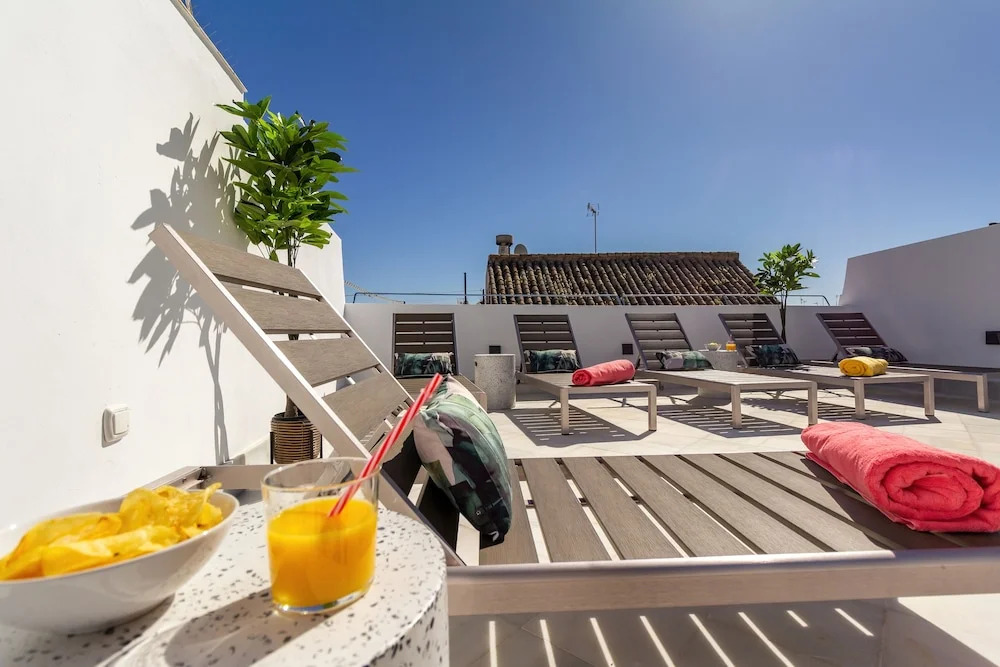 Feelathome San Lorenzo Apartments