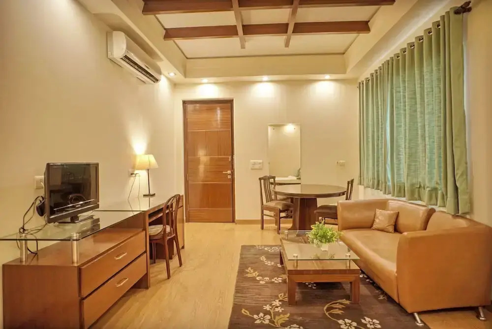 Enkay Suites - DLF CyberCity