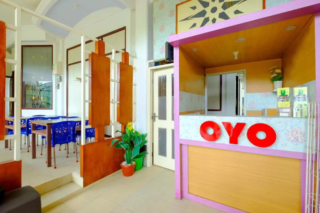 OYO 3088 Green Valley House