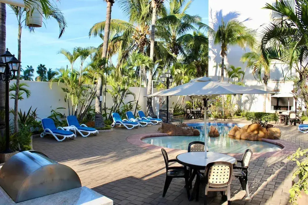 Costa Bonita Apartments