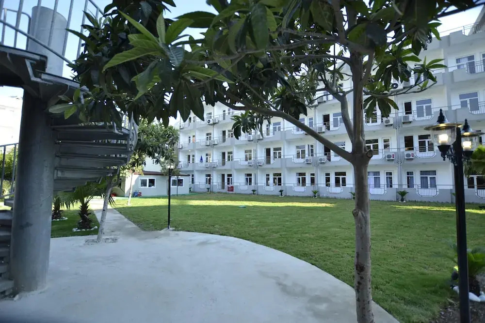 Отель Rios Latte Beach 