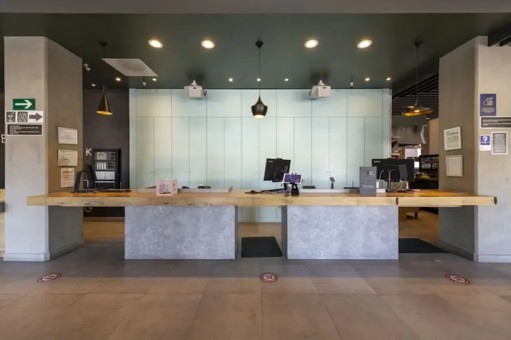 Ibis Queretaro