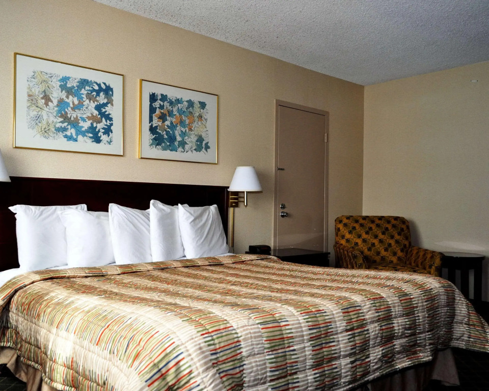 Rodeway Inn