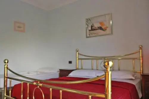Gurguri Hotel