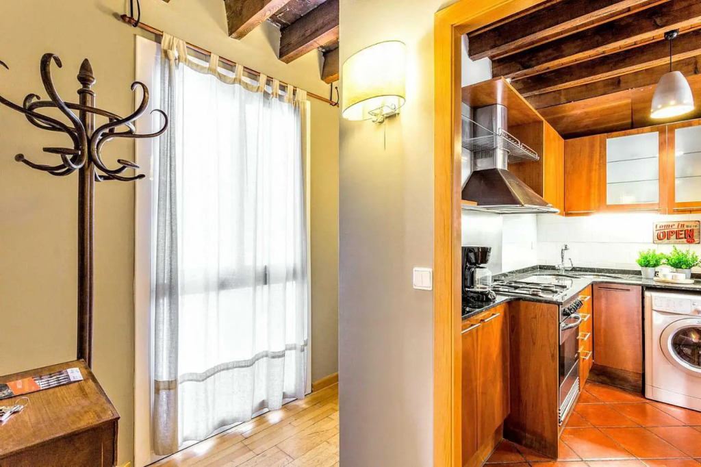 Lovely penthouse 2BR in Eixample - ArtBlue
