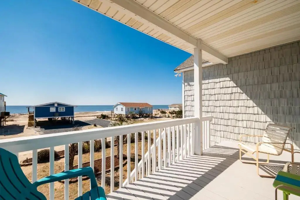 Sea Glass by Oak Island Accommodations