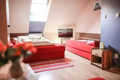 Aparthotel "DZIEWIĘTNASTKA"