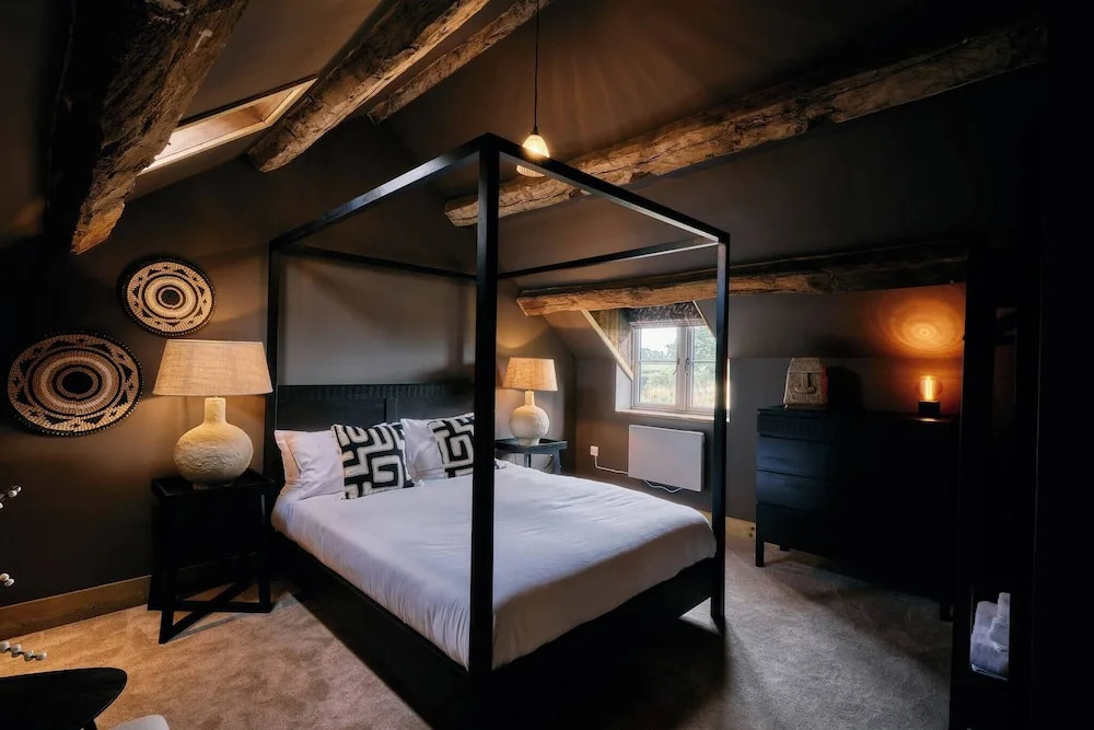 Boutique Luxury Cottage Cheshire Wedding Guests
