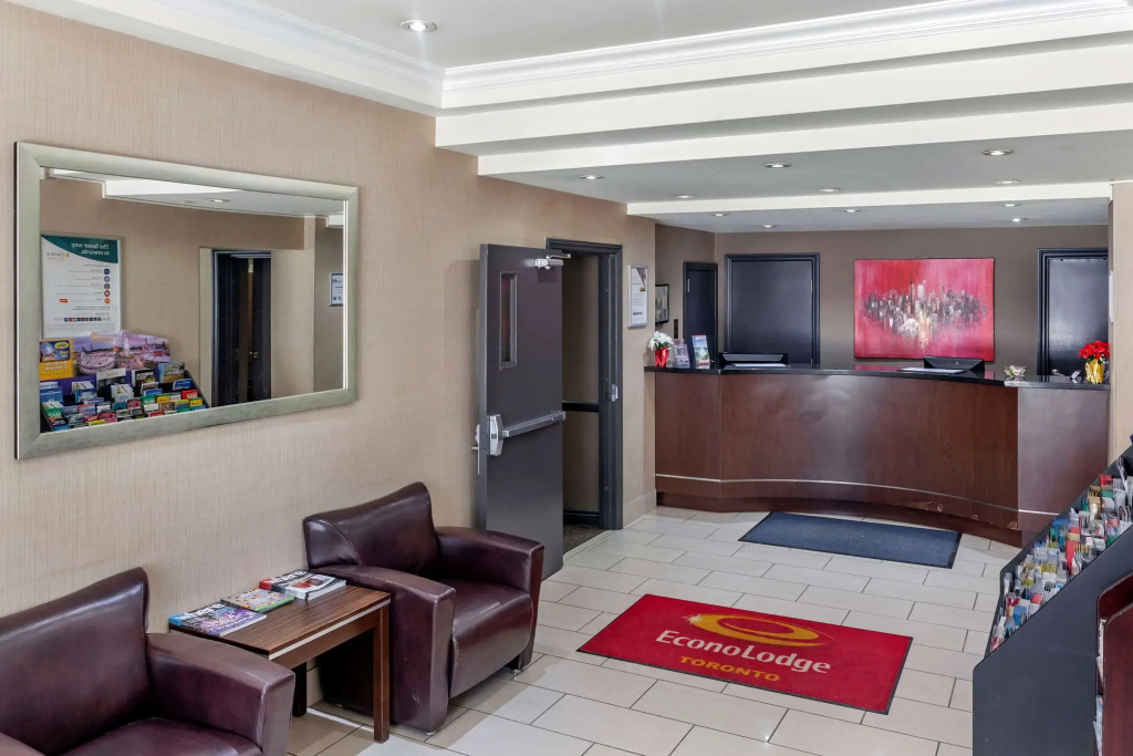 EconoLodge Downtown Toronto