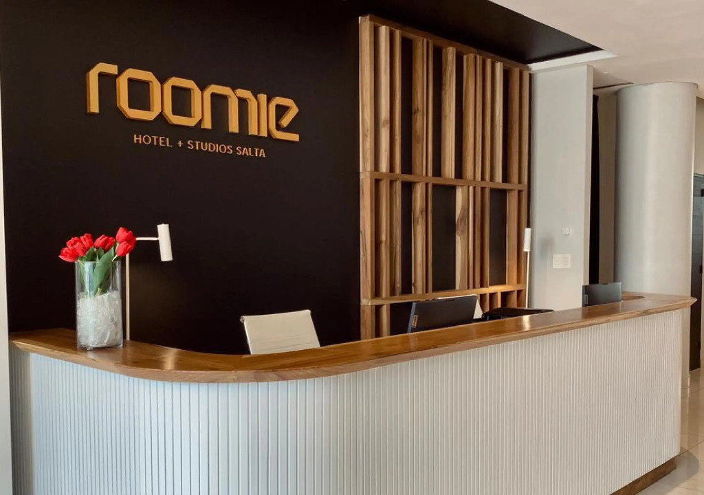 Roomie Salta by DOT Suites