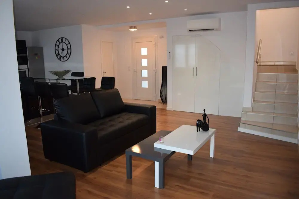 304-casa de Acceso al Canal,amarre Privado