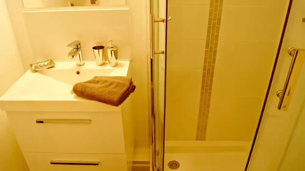 Little Suite - Jeanne