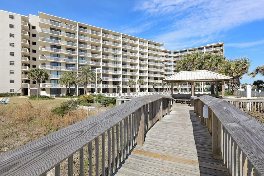 Seaside Beach Racquet 4210- Beachfront Pools 2 Bedrooms 2 Baths