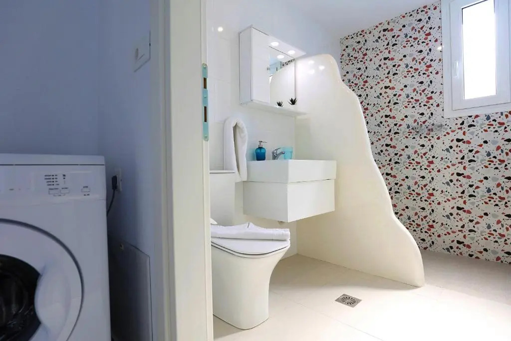 Xenos Villa 7 with a Private pool near the sea