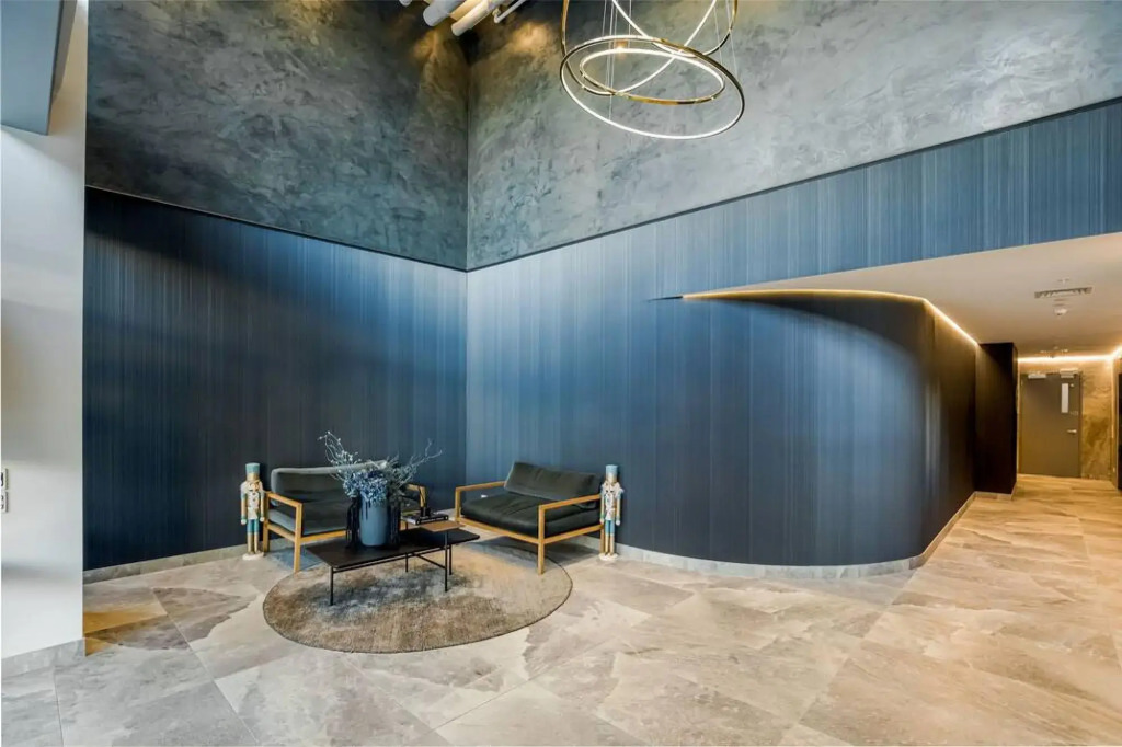 Modern Bright Central Apartment by Zodiak Stays