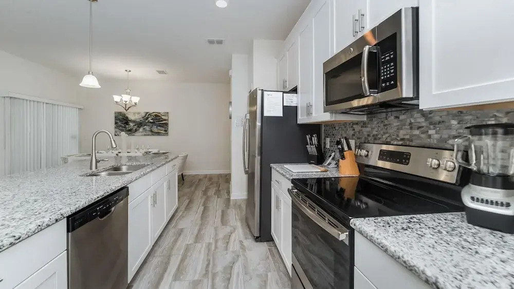 1595 Moon Valley Drive
