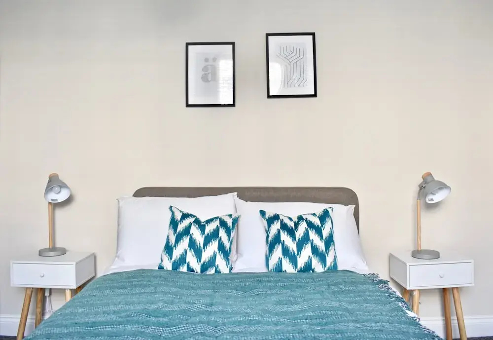 Modern 2 Bedroom Flat Near Brighton Station