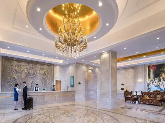 Vienna International Hotel Guangdong Maoming Wanda Plaza
