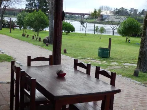 Cabañas Río Quequén