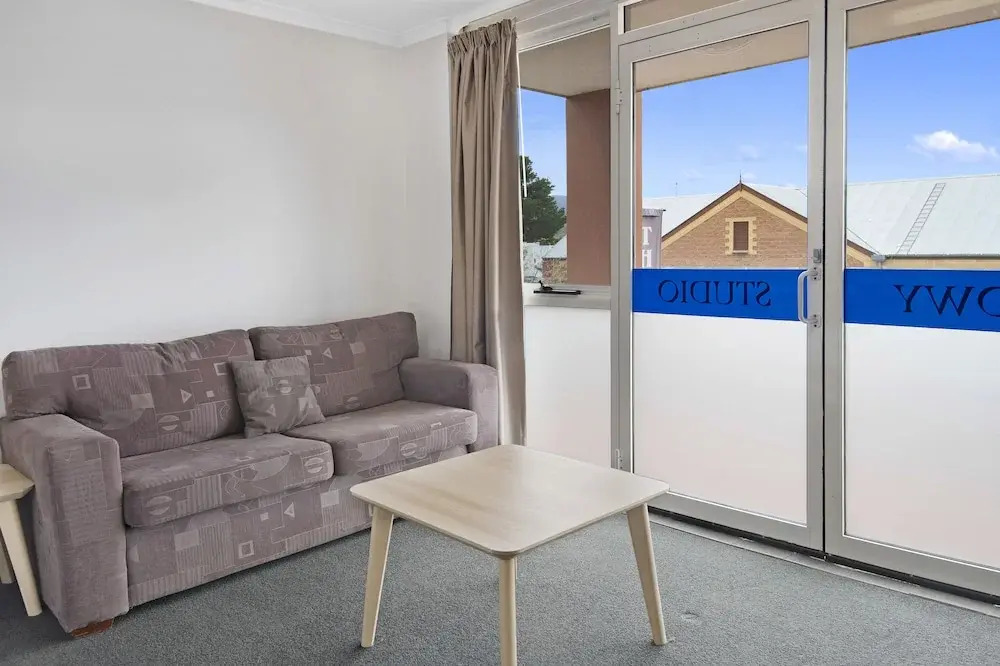 Snowy Studio - Jindabyne