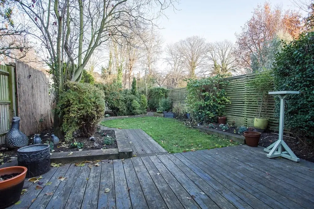 Spacious 2 Bedroom House With Garden