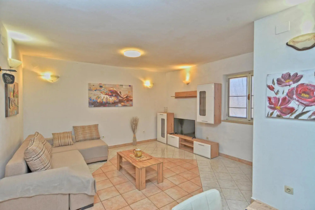 House Natasa 2133