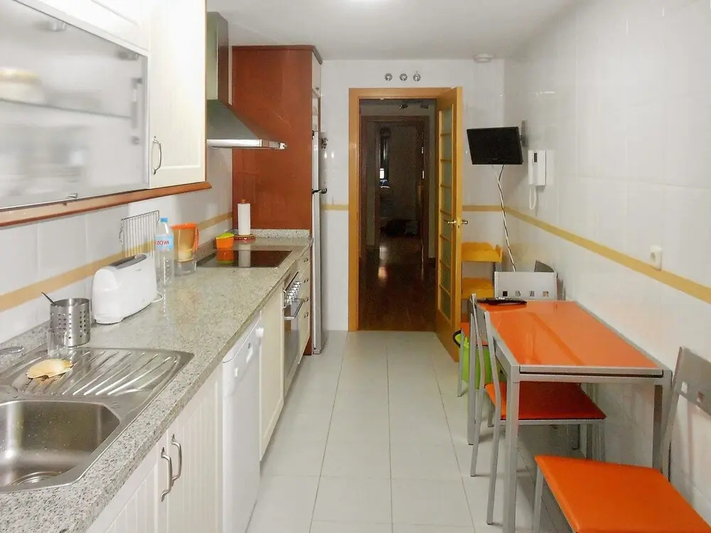 Apartment With 3 Bedrooms in Alicante, With Pool Access, Furnished Bal