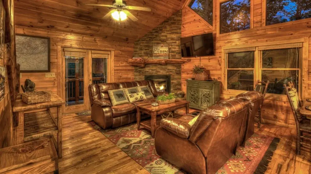 Cozy Bear Cabin by Escape to Blue Ridge