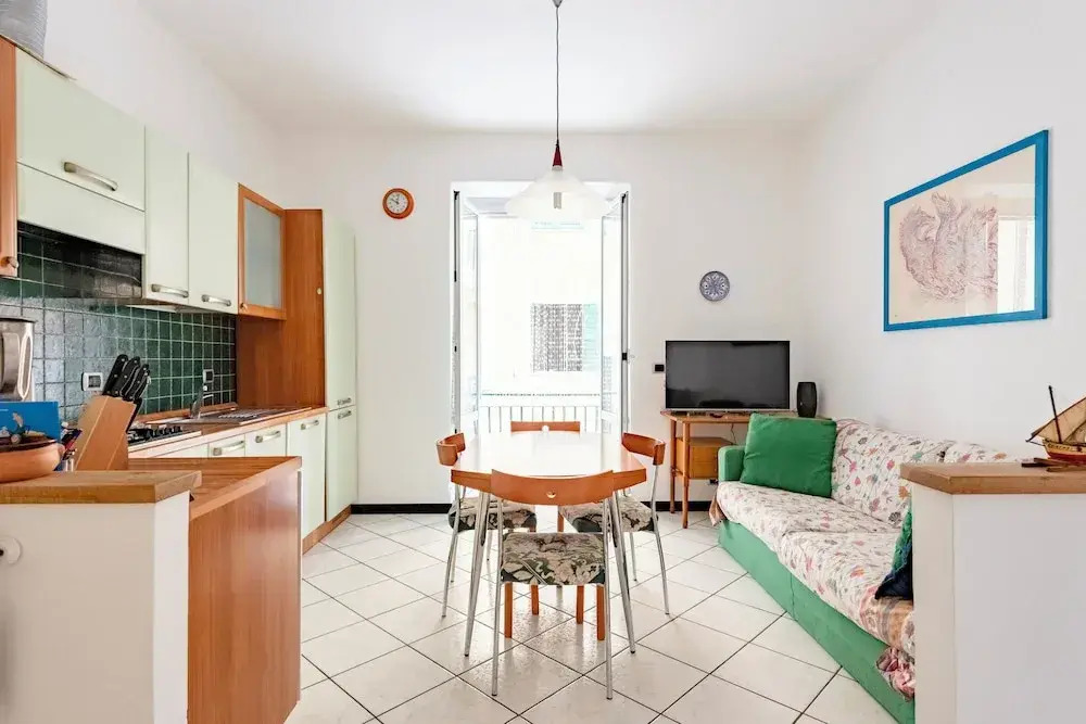 Cosy flat with parking in Chiavari