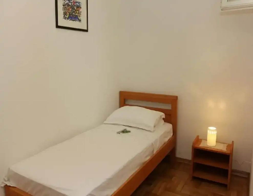 Ida Apartments