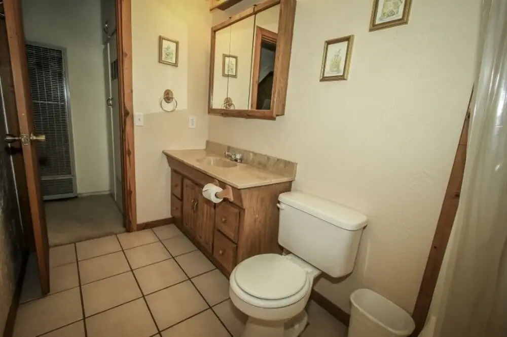 A Big Olympic Getaway 4 Bedroom Apts by RedAwning